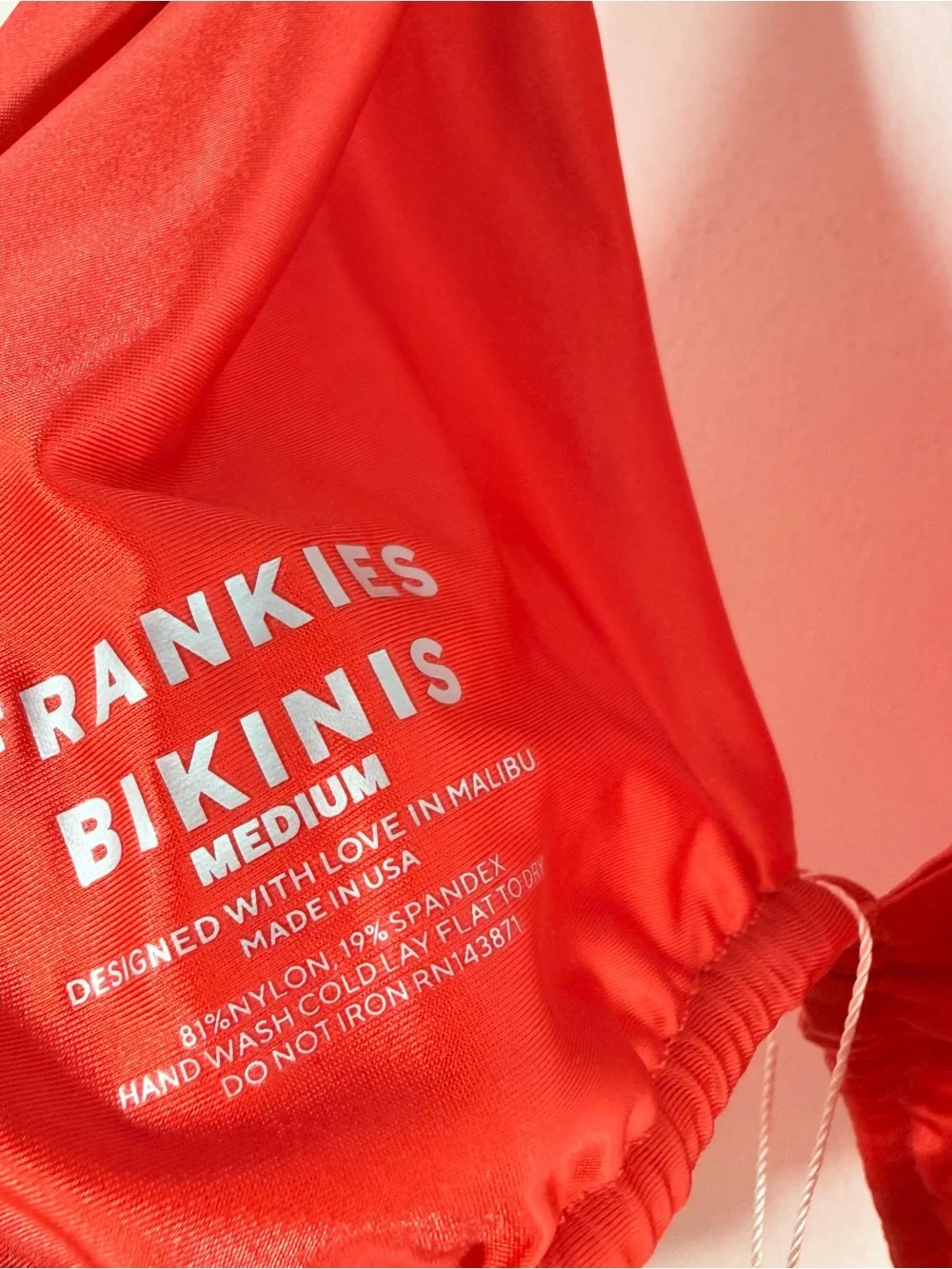 NWT Frankie’s Bikinis Bash Red Satin Twist Wrap Halter Bikini Top Medium New
